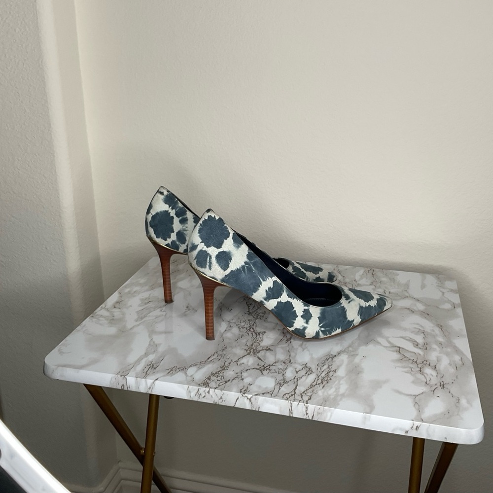 Stylish Blue and White Women's Heels